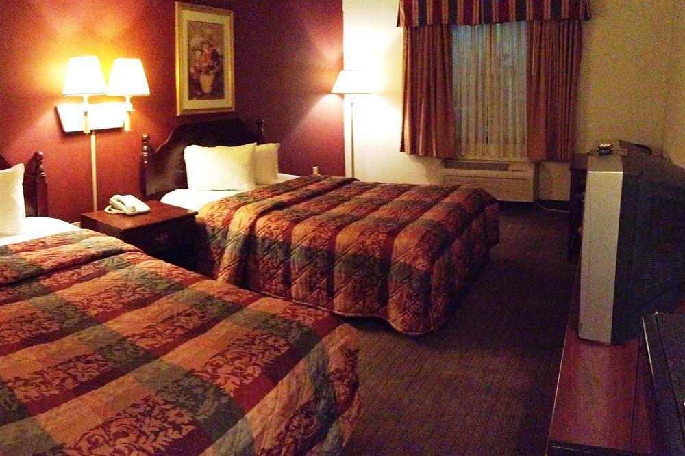Red Roof Inn Jesup Esterno foto